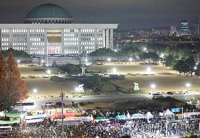 Outside the National Assembly at the time of the emergency martial law declaration