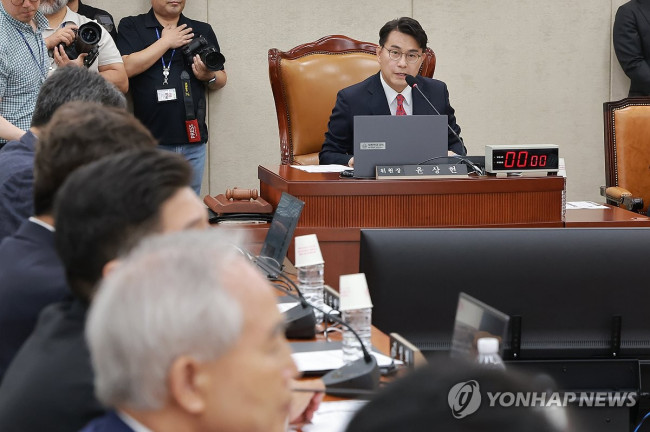 인사말하는 윤상현 선관위 국조특위 위원장