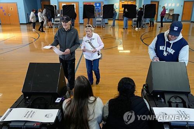 Polling station in New Jersey (November 2025)