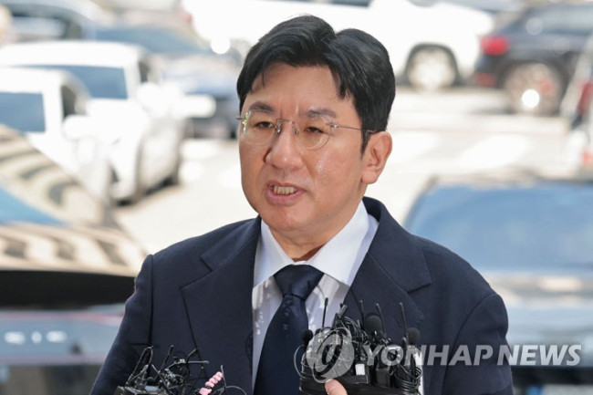Bang Si-hyuk, Chairman of HYBE